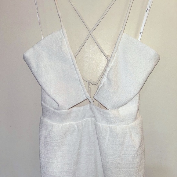Lulu's Ivory Textured Dress with Strappy Detail - Picture 4 of 7